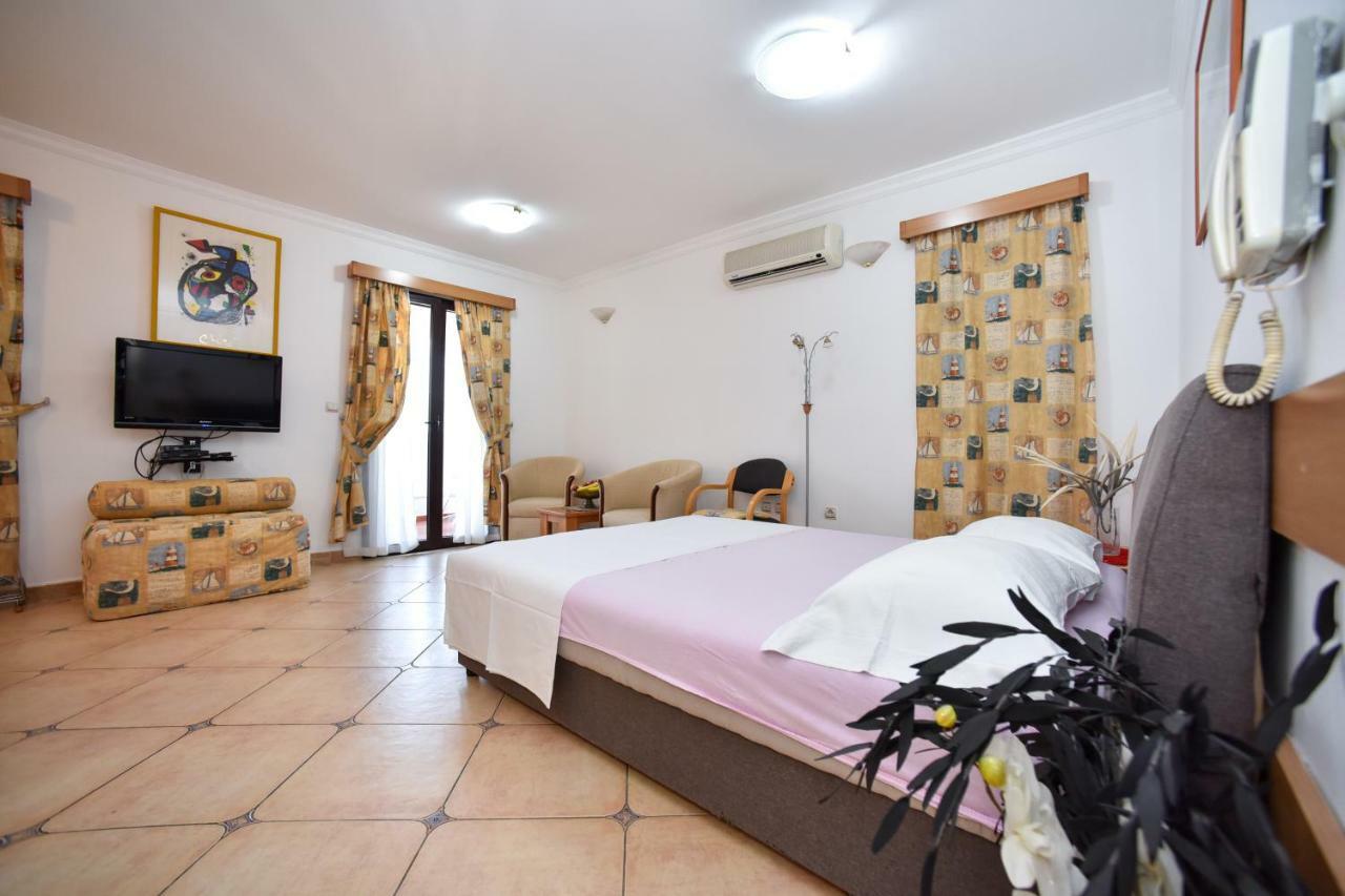 Bologna Apartments Budva Exterior photo