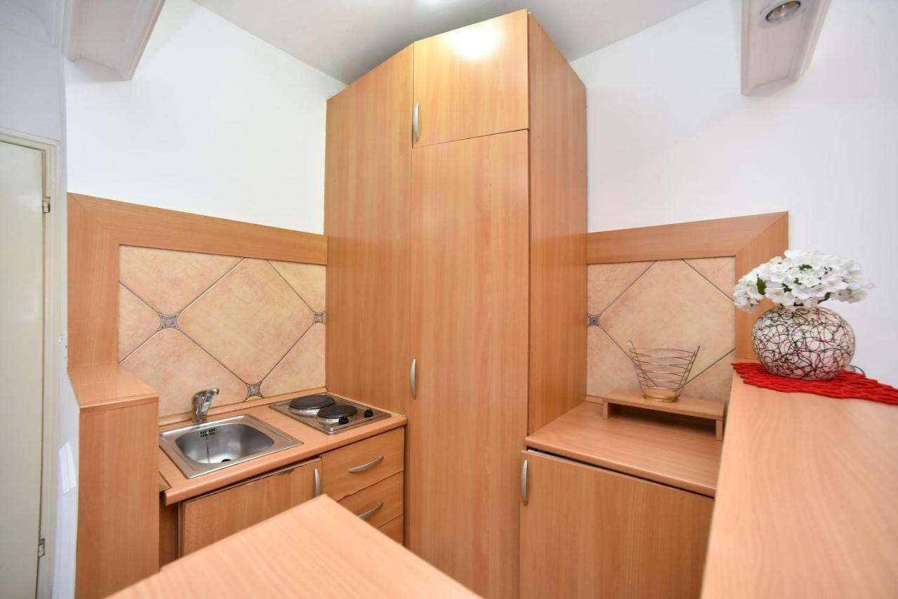 Bologna Apartments Budva Exterior photo