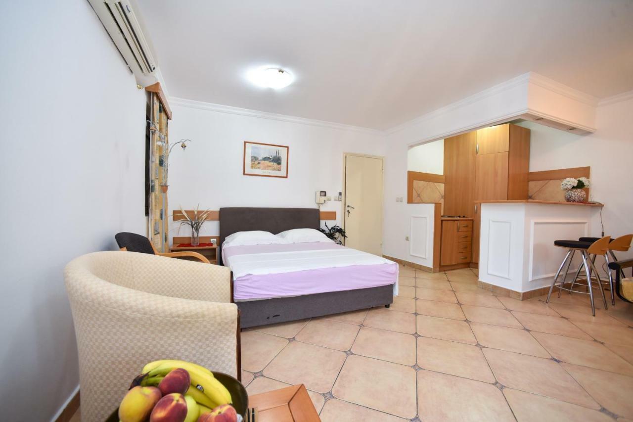 Bologna Apartments Budva Exterior photo