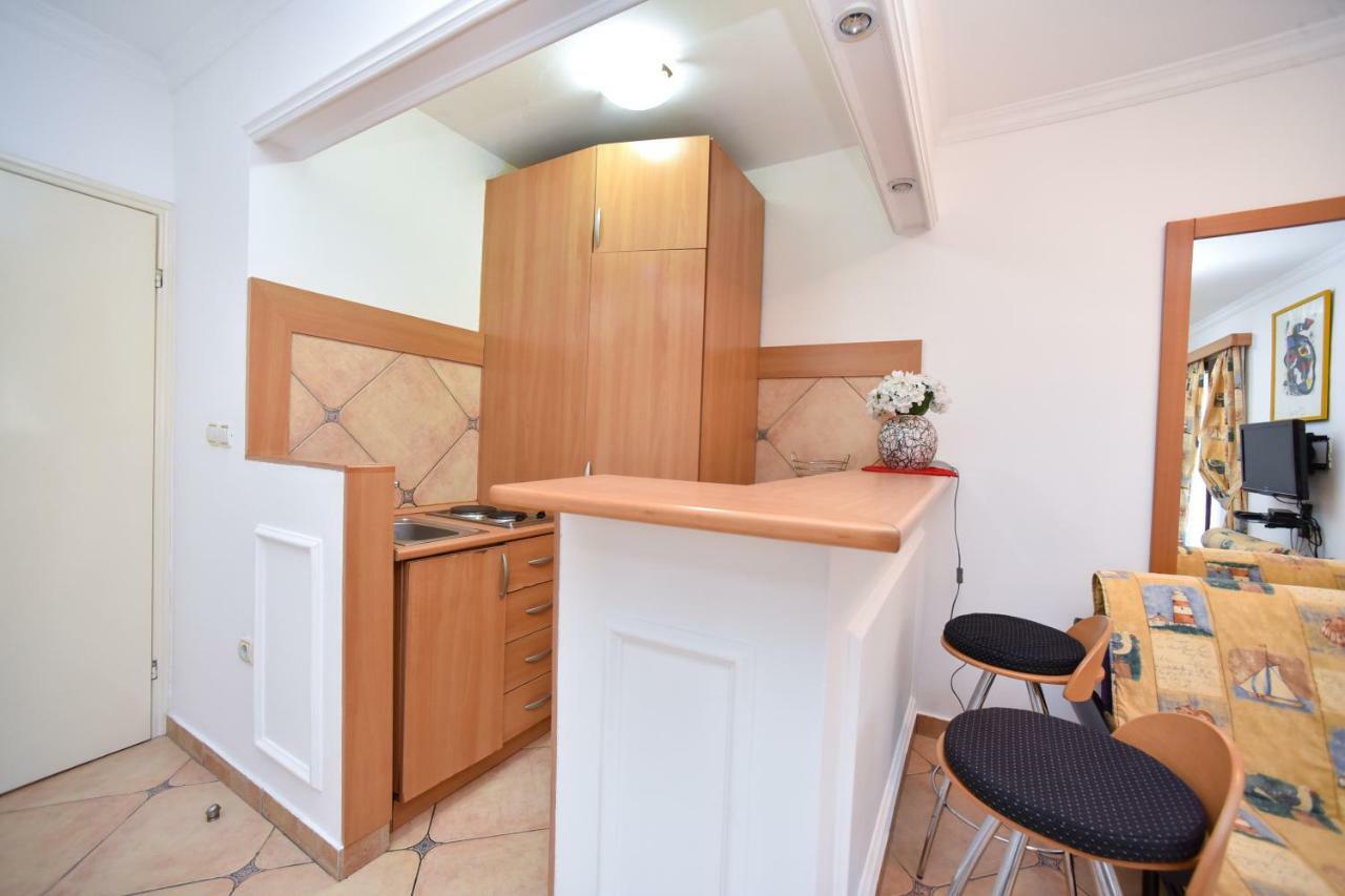 Bologna Apartments Budva Exterior photo