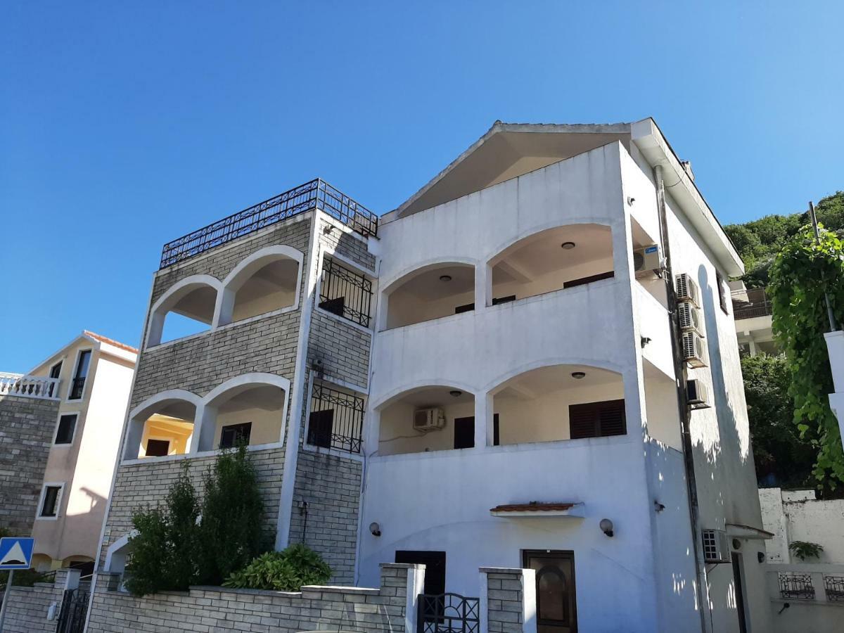 Bologna Apartments Budva Exterior photo